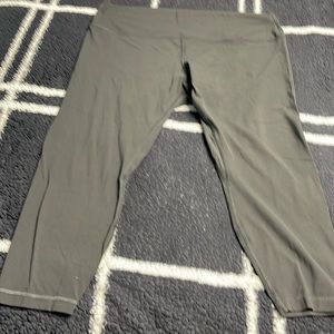 Leggings  excellent condition lulu